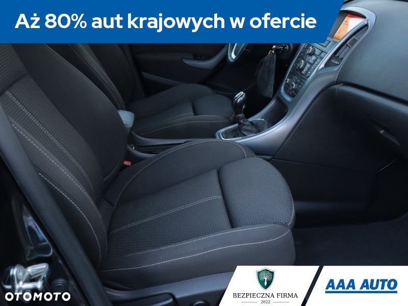 Opel Astra - 11