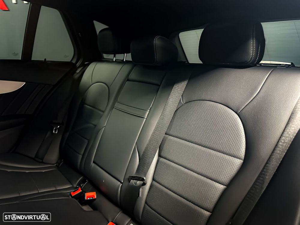 Mercedes-Benz C 300 - 15
