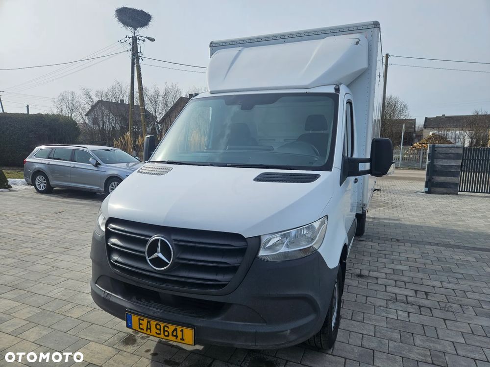 Mercedes-Benz Sprinter - 8