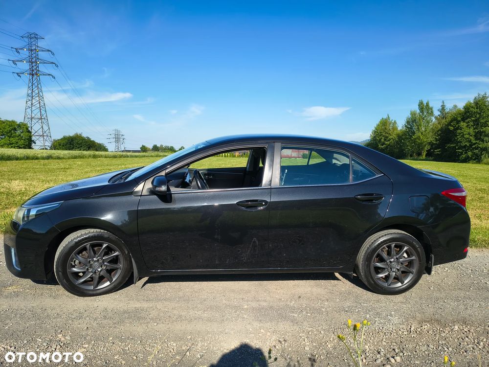 Toyota Corolla 1.6 Premium - 4