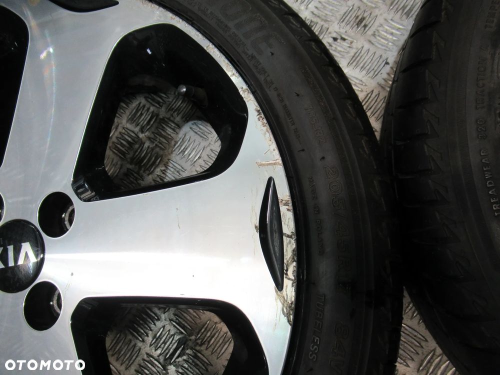 Koła Kia Rio Hyundai I20 6,5Jx17 et43 4x100 - 9