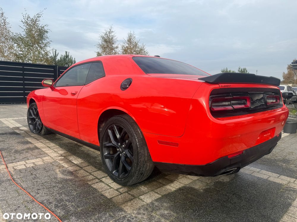 Dodge Challenger ver-automatik-sxt-plus - 12