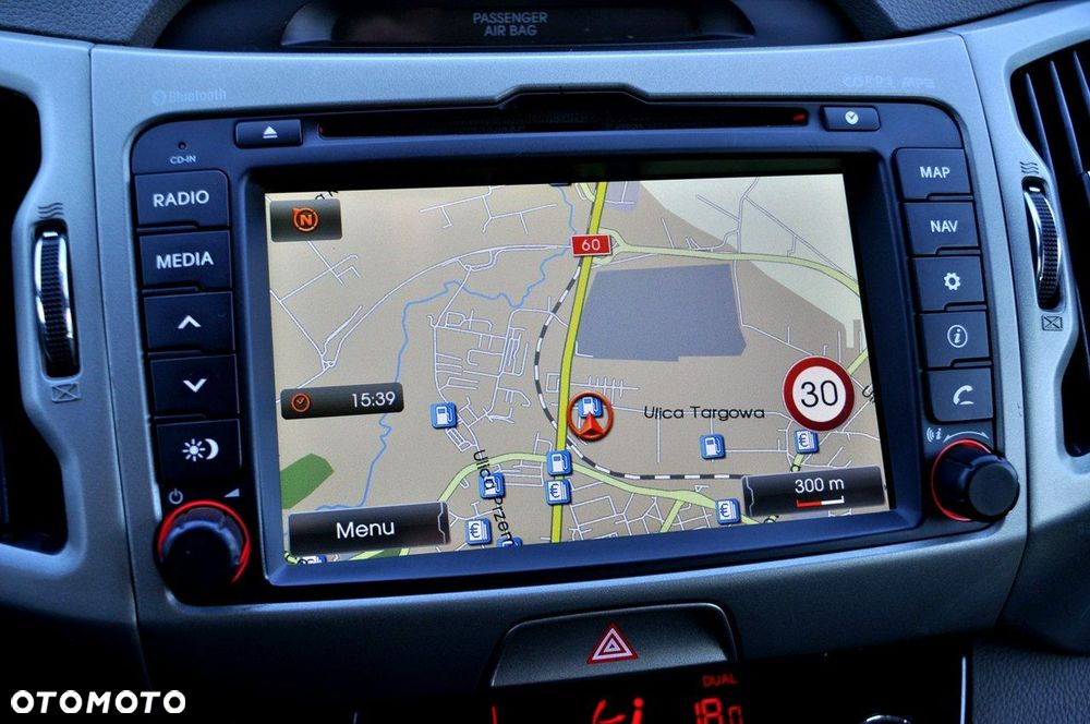 Kia Sportage 2.0 CRDI 4WD Automatik Spirit - 39