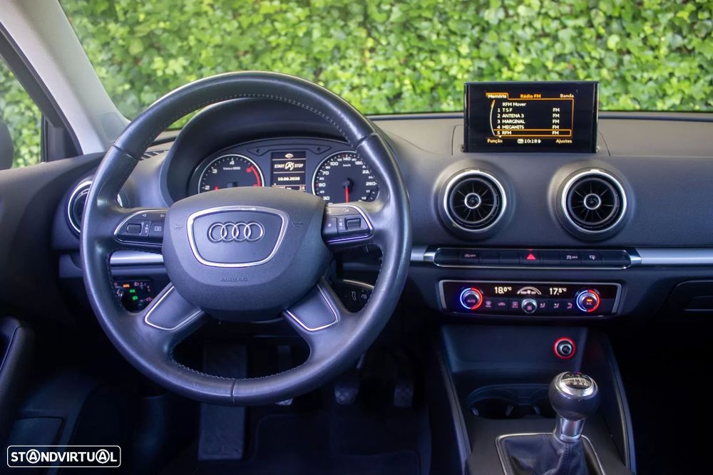 Audi A3 Sportback 1.6 TDI Advance Ultra - 15