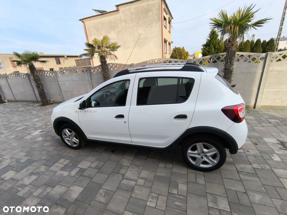 Dacia Sandero 1.5 dCi Laureate - 7