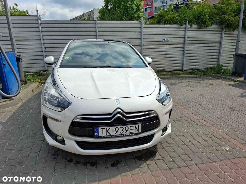 Citroën DS5 2.0 HDi Hybrid4 SportChic MCP - 2