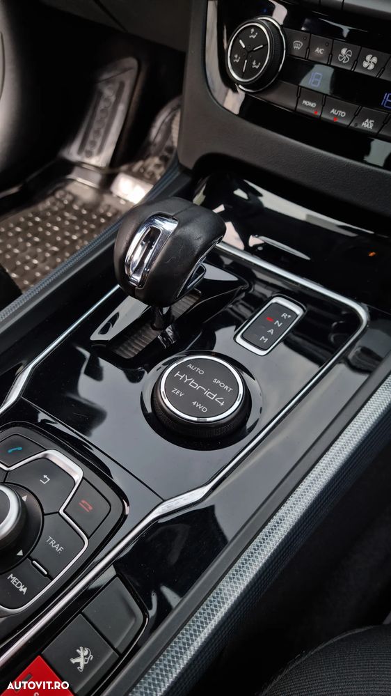 Peugeot 508 2.0 HDi FAP BMP Hybrid4 - 17