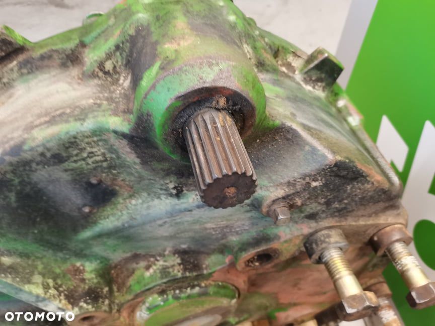 Reduktor John Deere 9640 WTS H163693 - 6