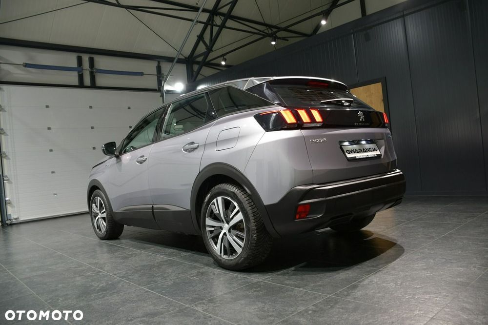 Peugeot 3008 1.6 PureTech Hybrid PHEV Allure S&S EAT8 - 8