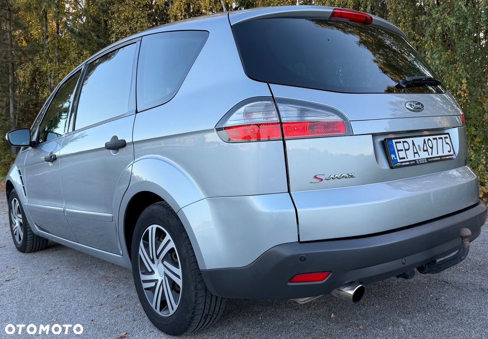 Ford S-Max - 9