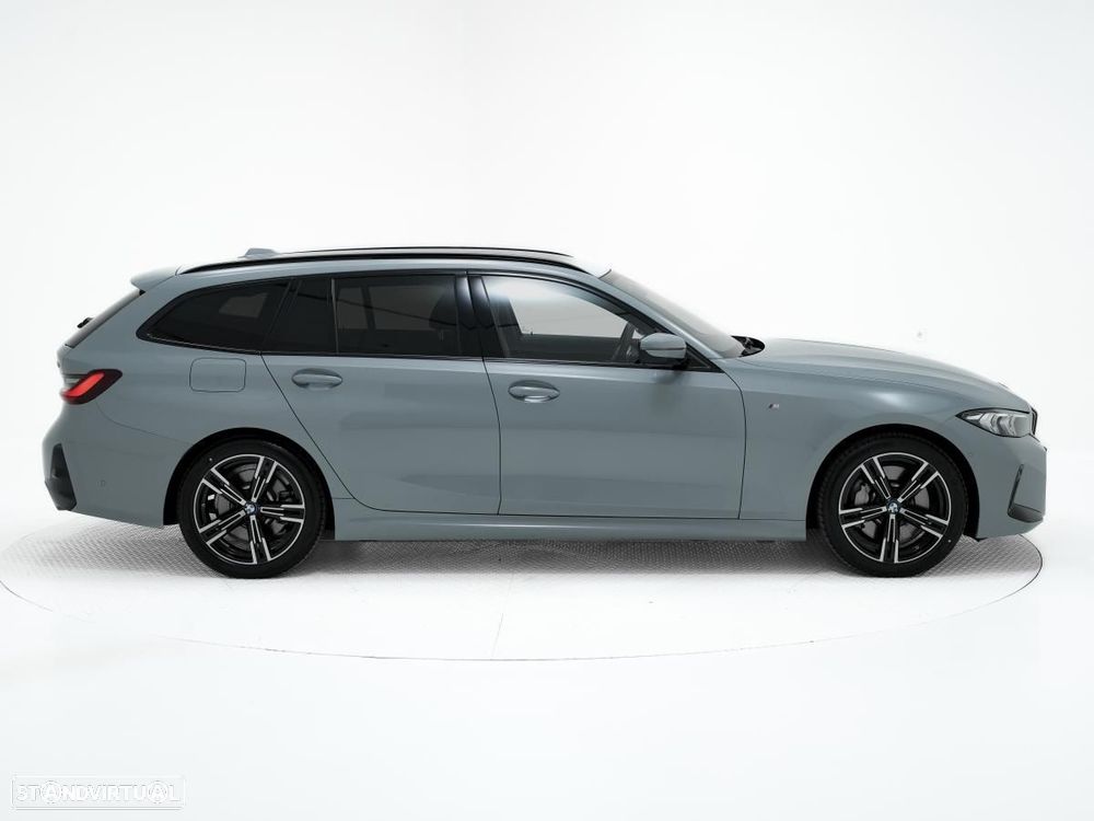 BMW 330 i Touring xDrive Aut. - 2