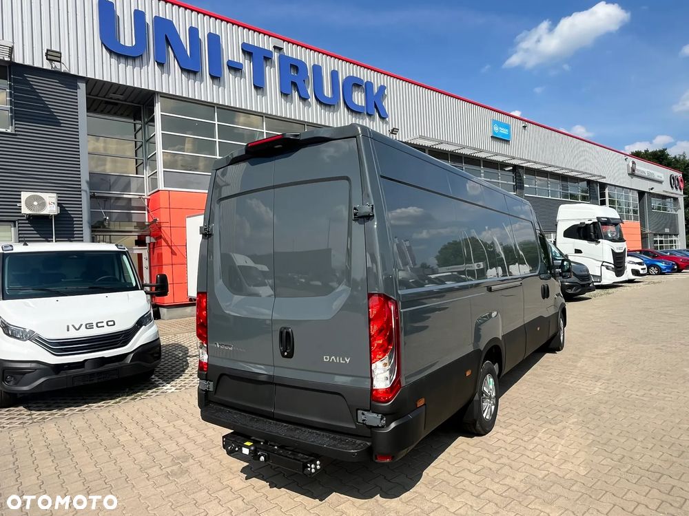 Iveco HAK W CENIE - WYPRZEDAŻ DEALERA - Daily 35s18hv - 14