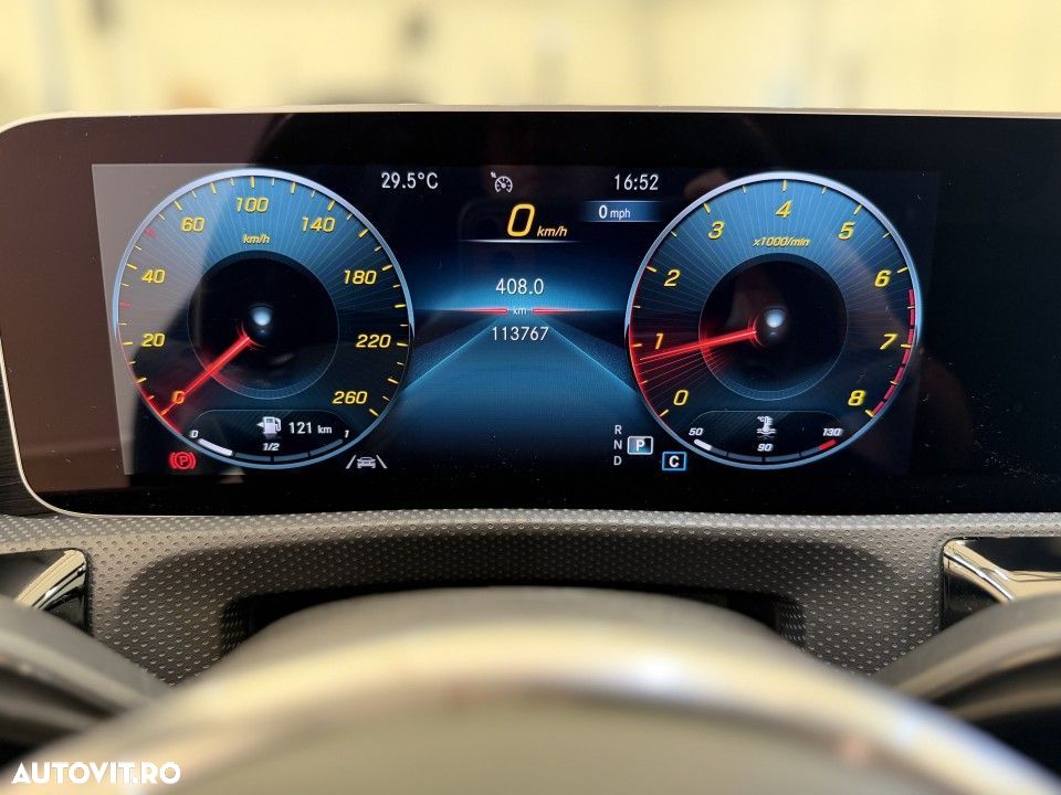 Mercedes-Benz CLA 180 - 13