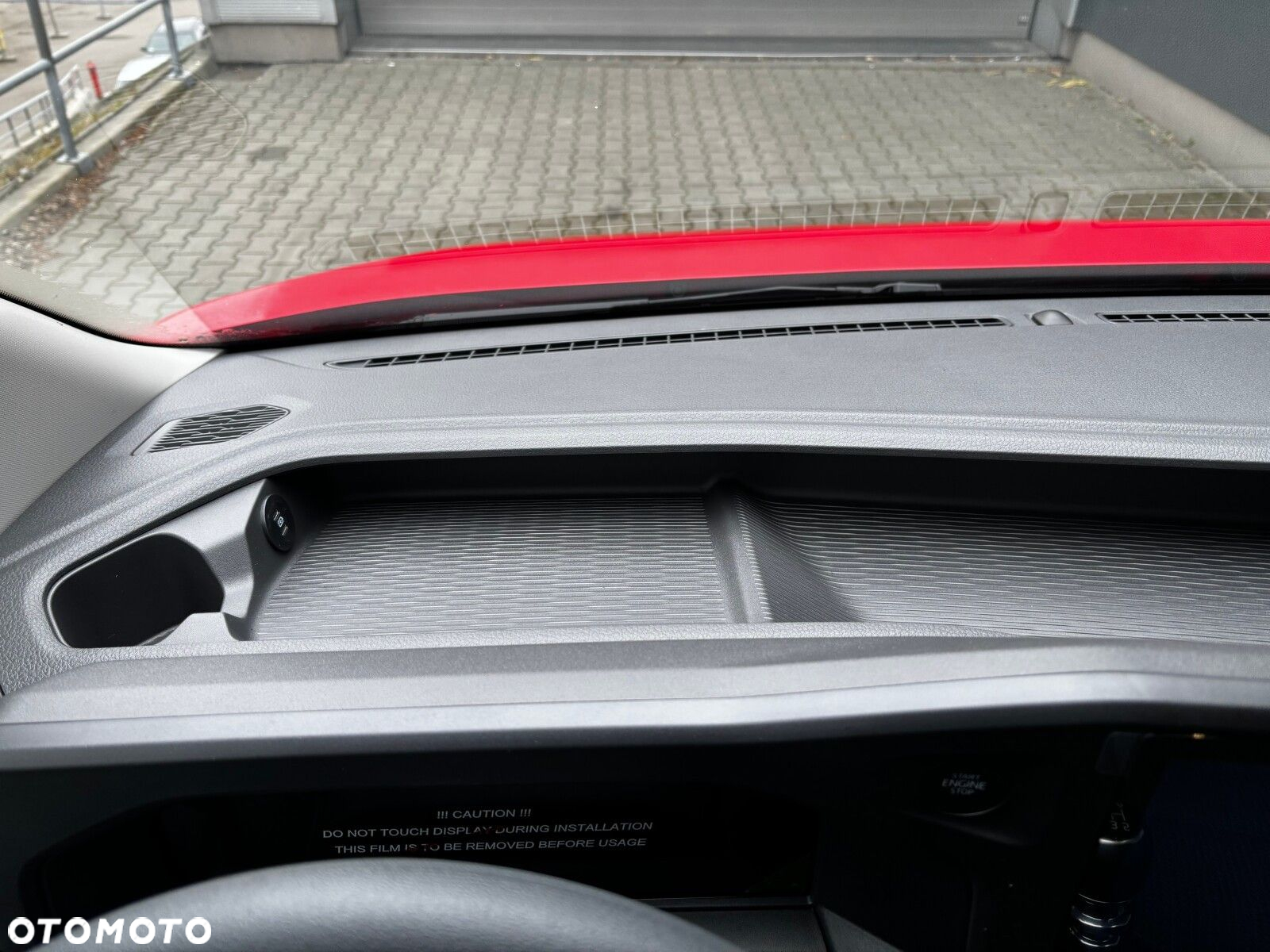 Volkswagen Transporter L2 2.0 TDI 150 KM 6-bm - 29
