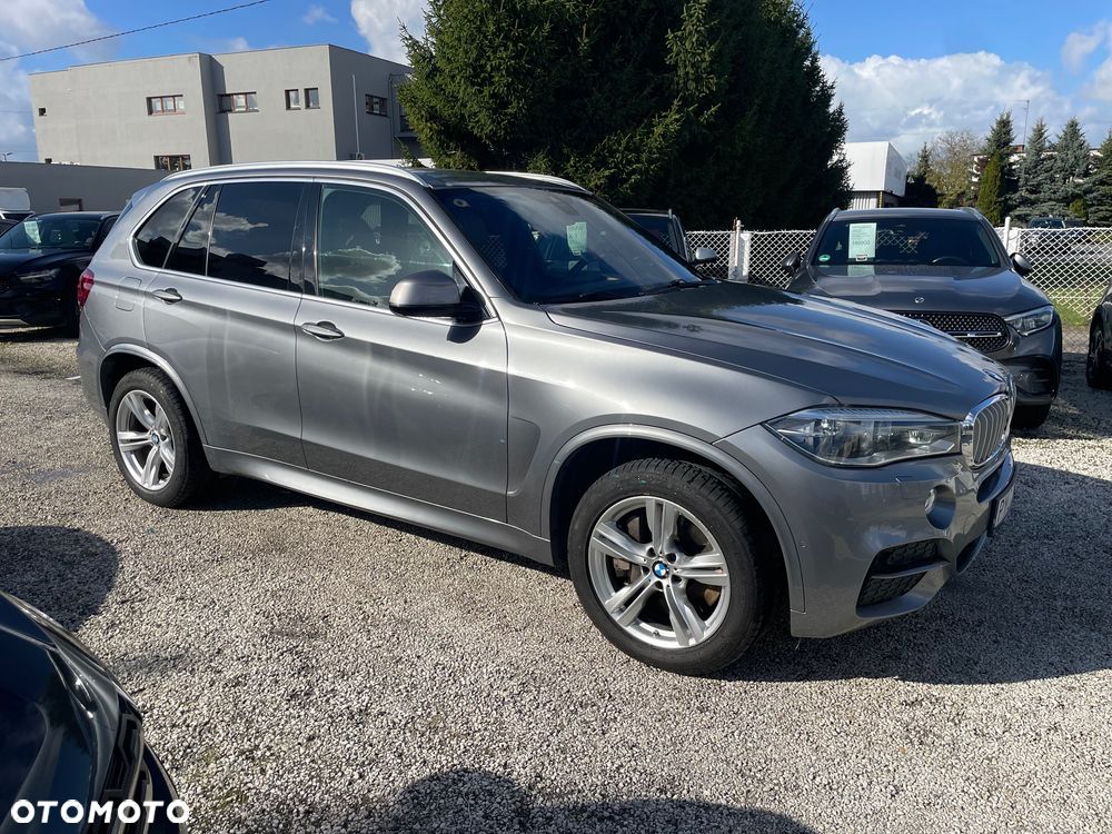 BMW X5 M M50d - 11