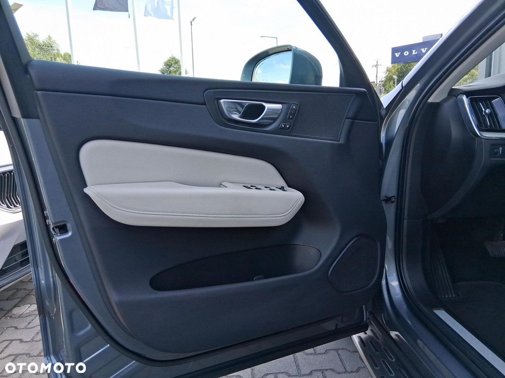 Volvo XC 60 - 15