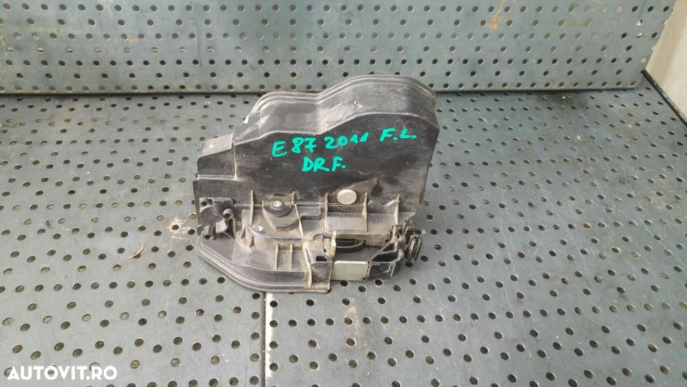 Broasca usa dreapta fata bmw seria 1 e81 e87 facelift - 1