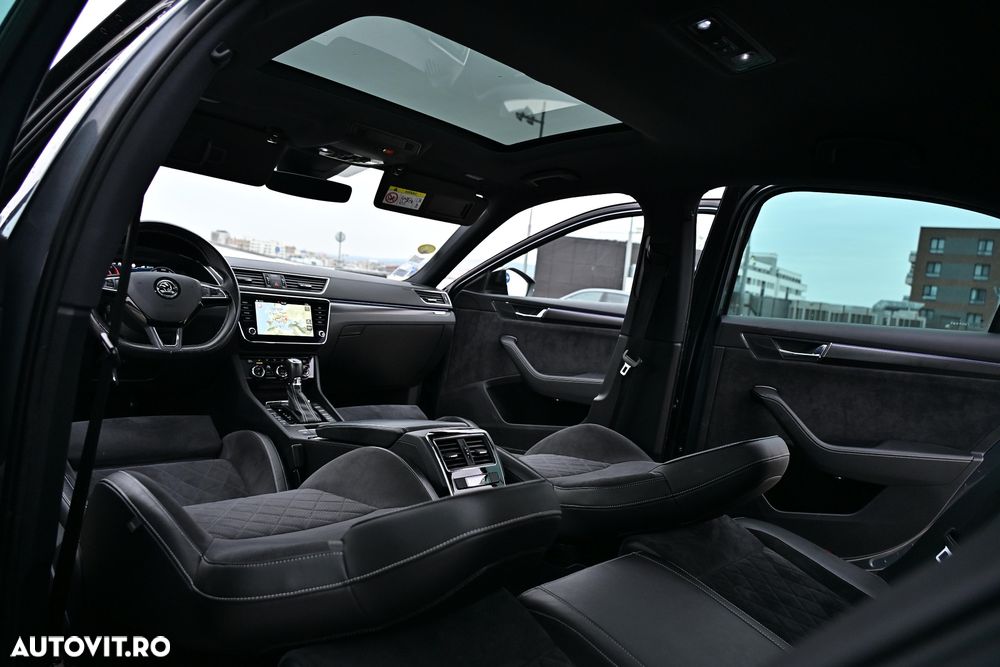 Skoda Superb 2.0 TDI DSG Sportline - 11