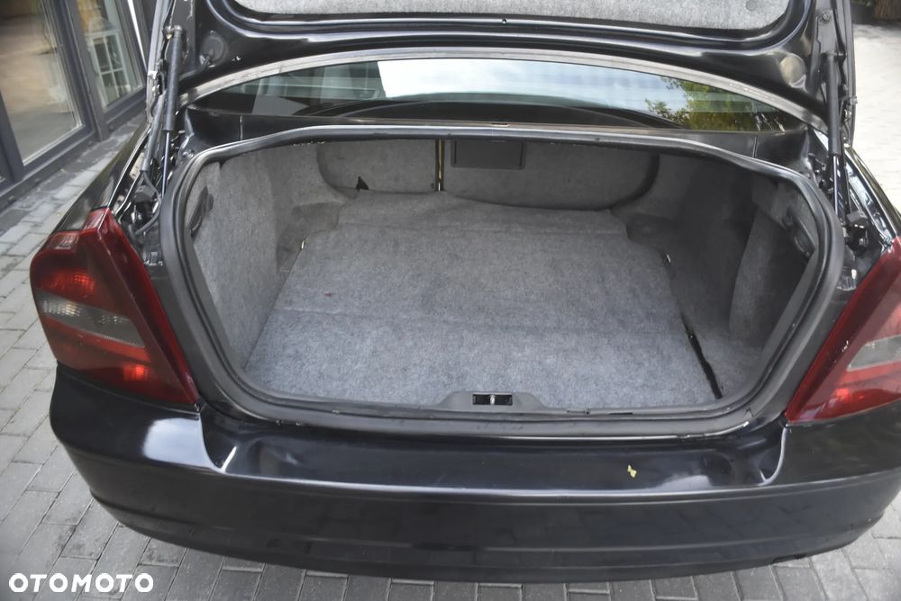 Volvo S80 2.4D5 Black Edition - 14
