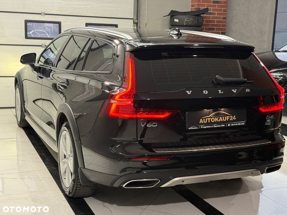 Volvo V60 Cross Country D4 AWD Geartronic - 7