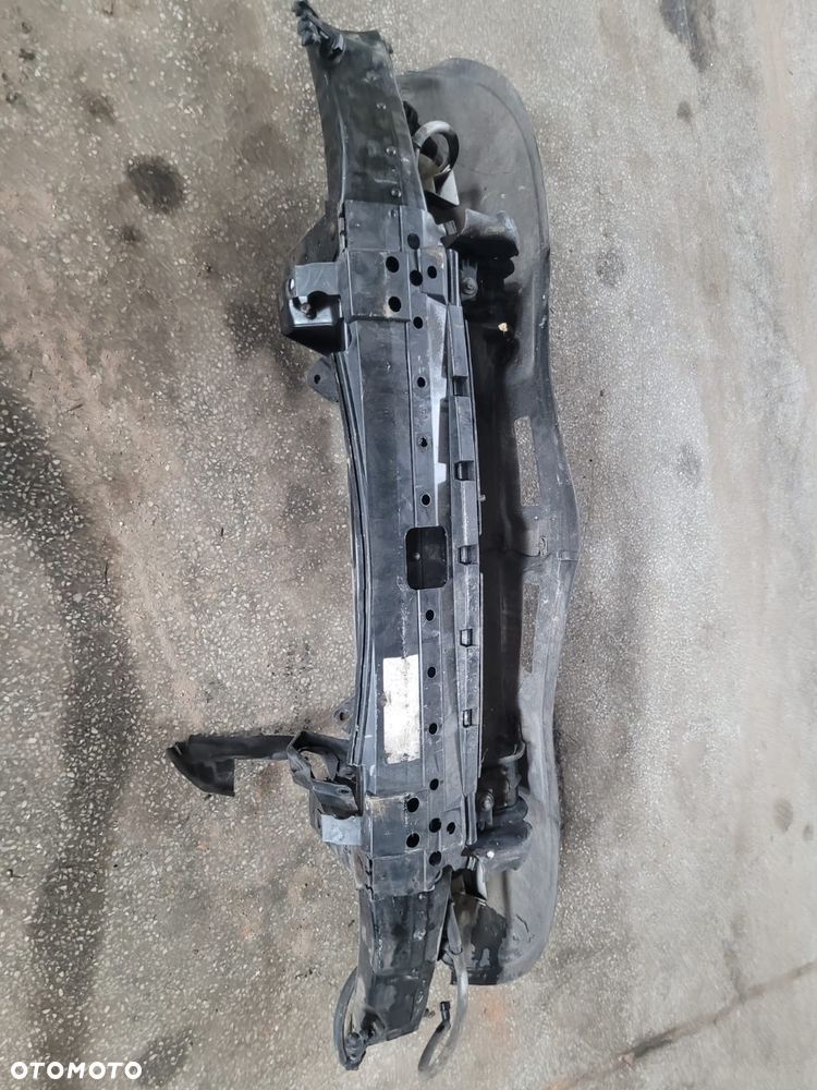 belka przód że spryskiwaczami na lampy BMW E39 - 5