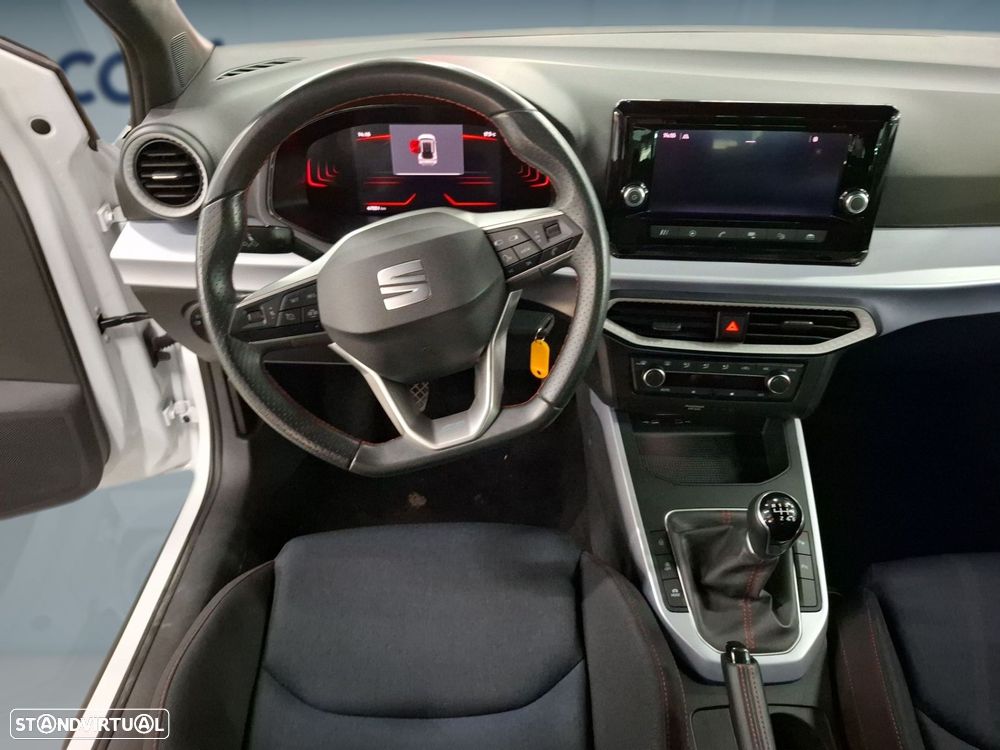 SEAT Arona 1.0 TSI FR - 13