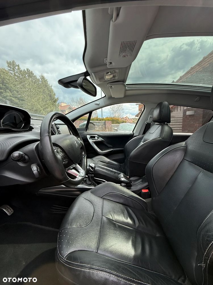 Peugeot 2008 e-HDi FAP 115 STOP & START Allure - 6