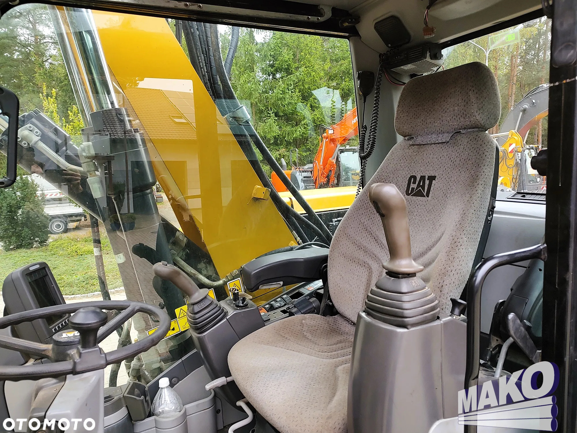 Caterpillar M313D - 10