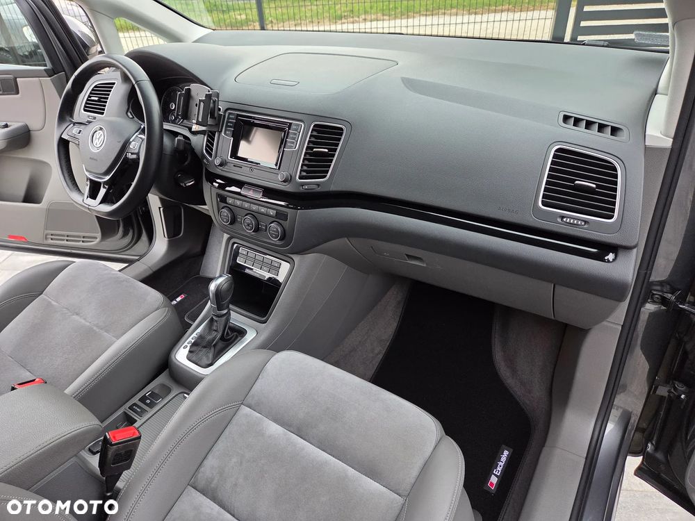 Volkswagen Sharan 2.0 TSI BMT Highline DSG - 25