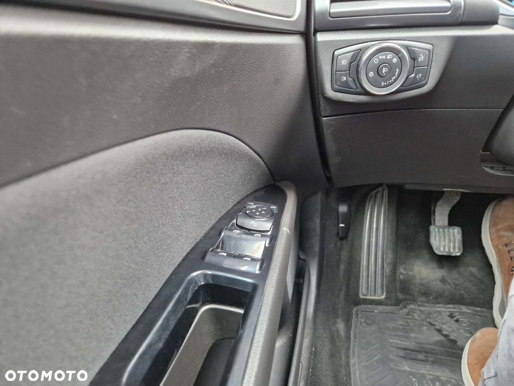 Ford Mondeo 1.5 EcoBoost Trend - 22