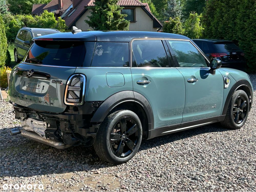 MINI Countryman Cooper SE All4 Essential Trim - 3