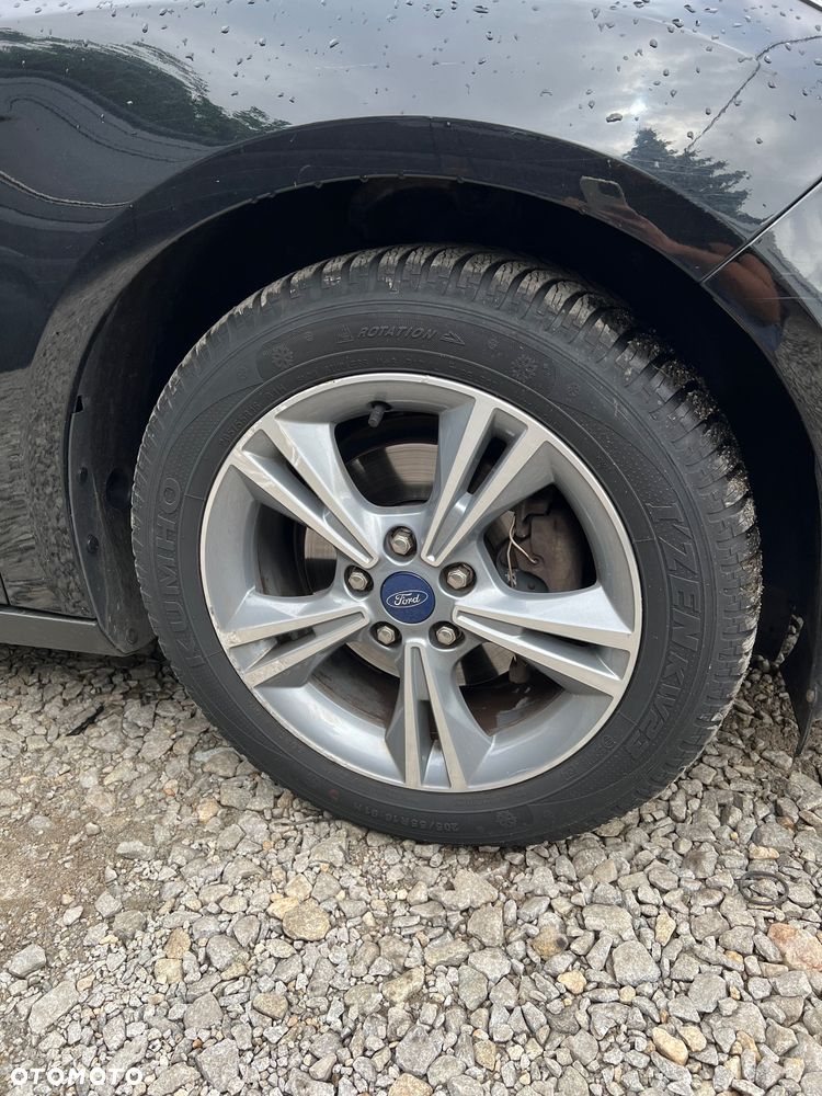 Ford Focus 1.0 EcoBoost Start-Stopp-System SYNC Edition - 11