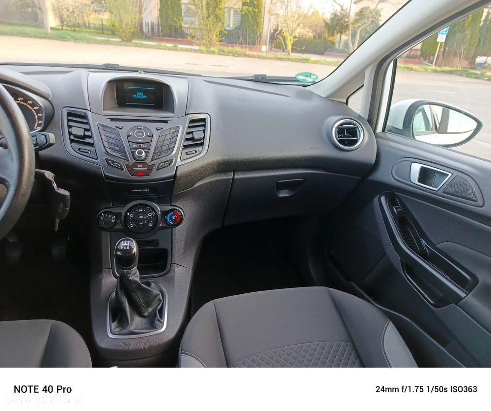 Ford Fiesta 1.0 EcoBoost Champions Edition - 15