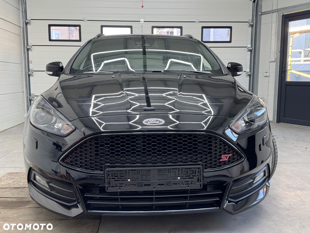 Ford Focus 2.0 TDCi ST PowerShift - 22