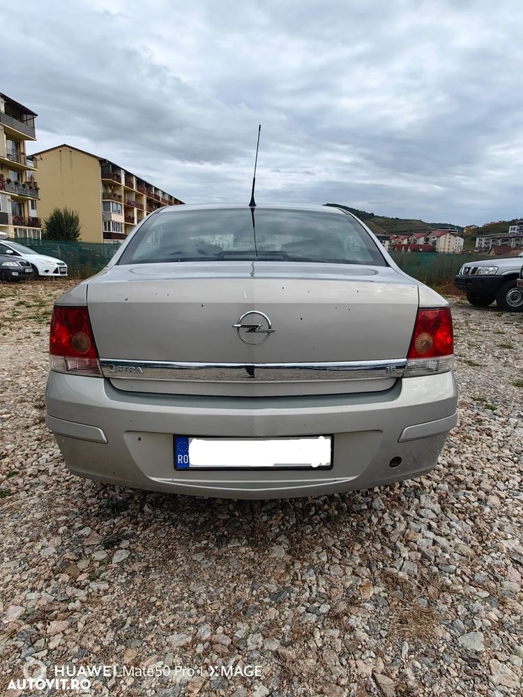 Opel Astra - 2