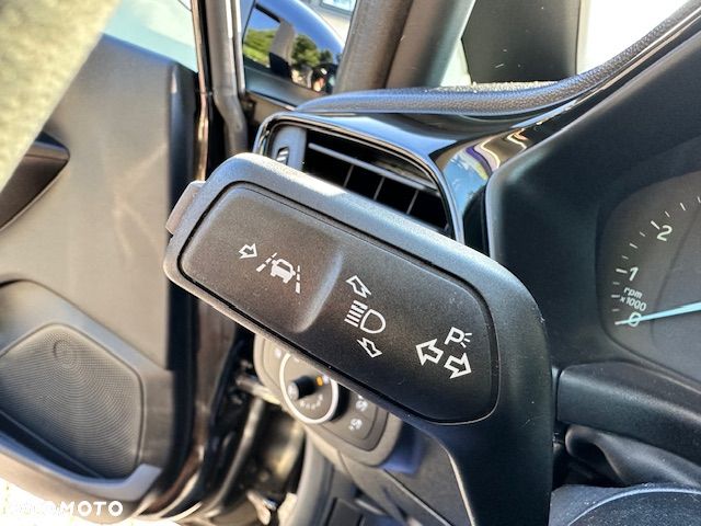 Ford Fiesta 1.1 S&S COOL&CONNECT - 17