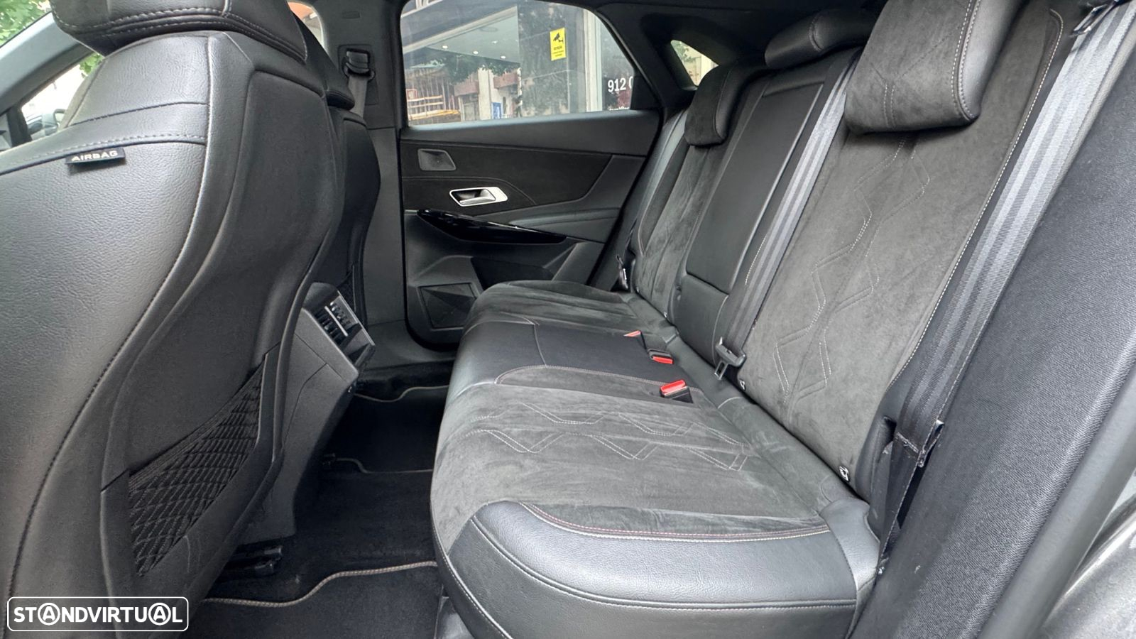 DS DS7 Crossback 1.5 BlueHDi Performance Line EAT8 - 16