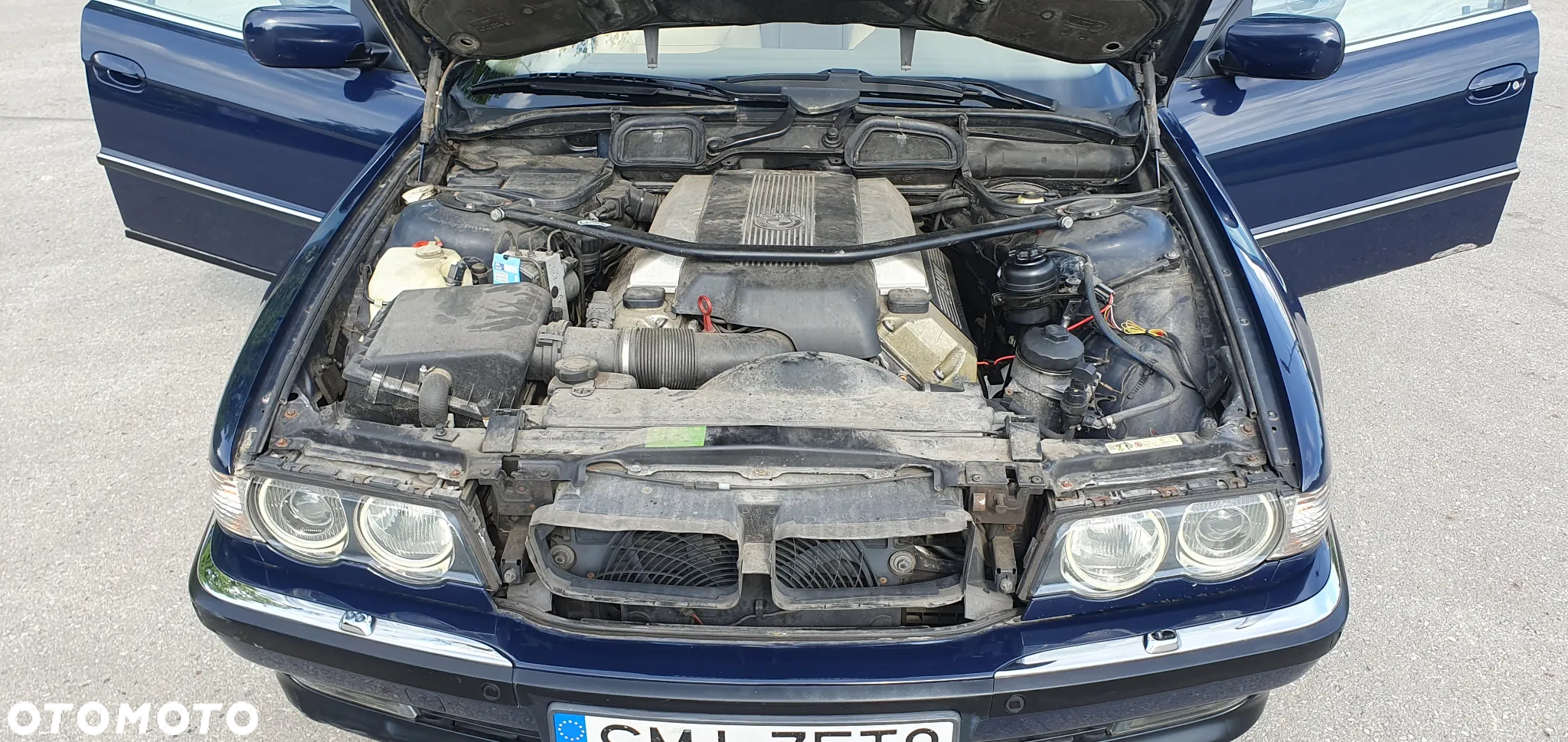 BMW Seria 7 740i - 25
