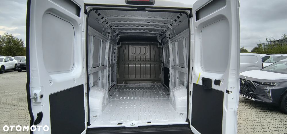 Opel MOVANO - 9
