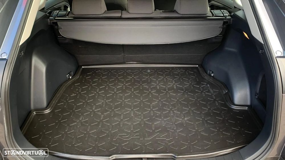 Toyota RAV4 2.5 HDF Exclusive - 22