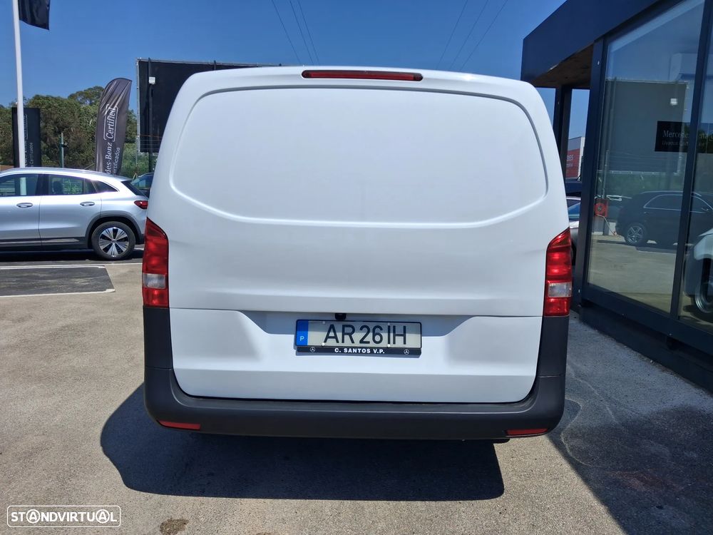 Mercedes-Benz Vito Furgão Standard 116CDI/32 - 5