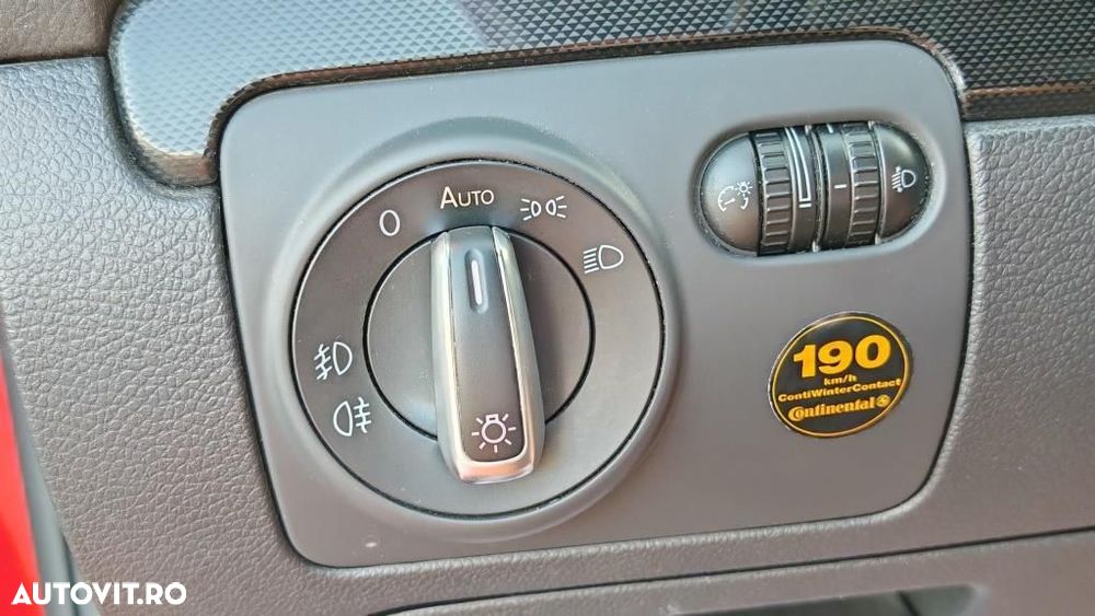 Volkswagen Golf - 16