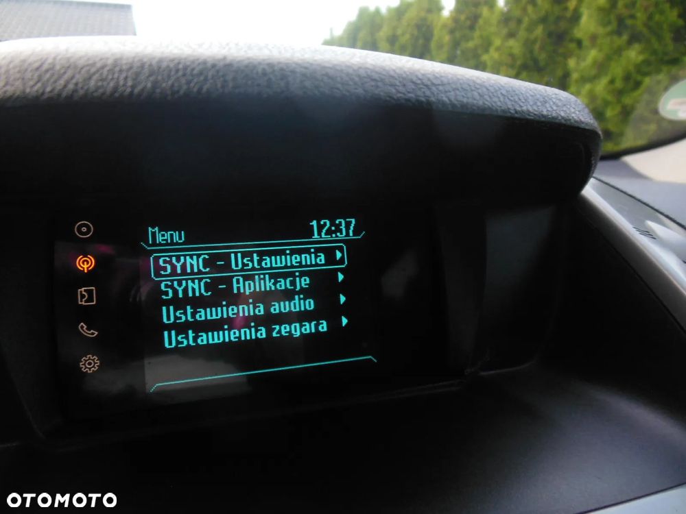 Ford Tourneo Connect 1.0 EcoBoost Start-Stop Titanium - 12