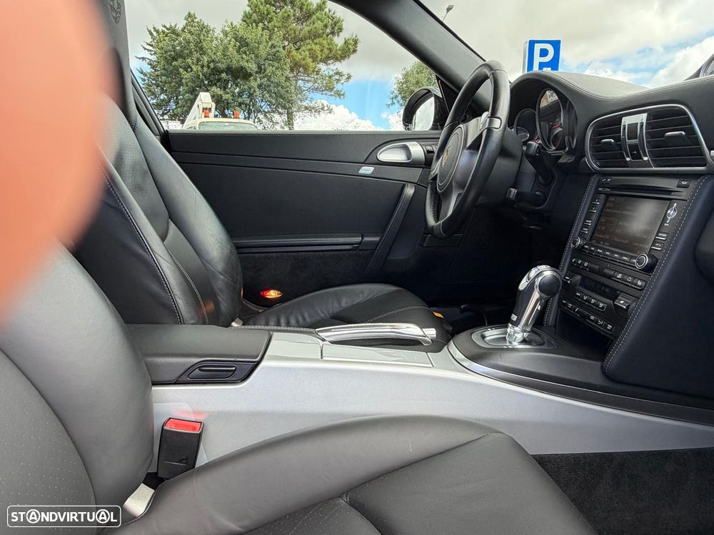 Porsche 911 (997) Carrera 4 S PDK - 7