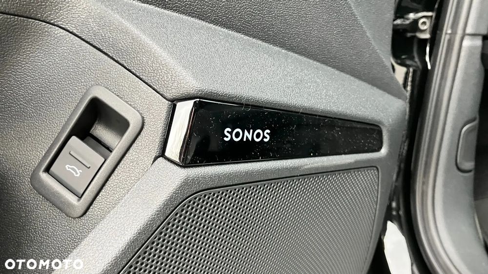 Audi RS3 Limousine - 18