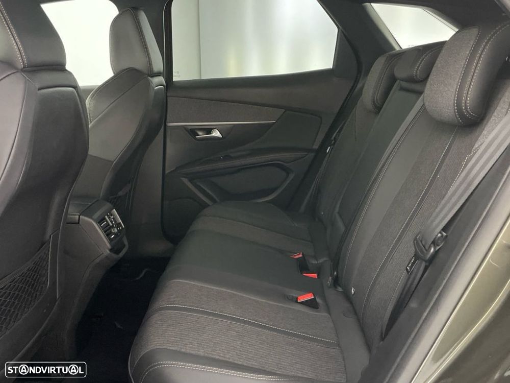Peugeot 3008 1.5 BlueHDi GT Line EAT8 - 12
