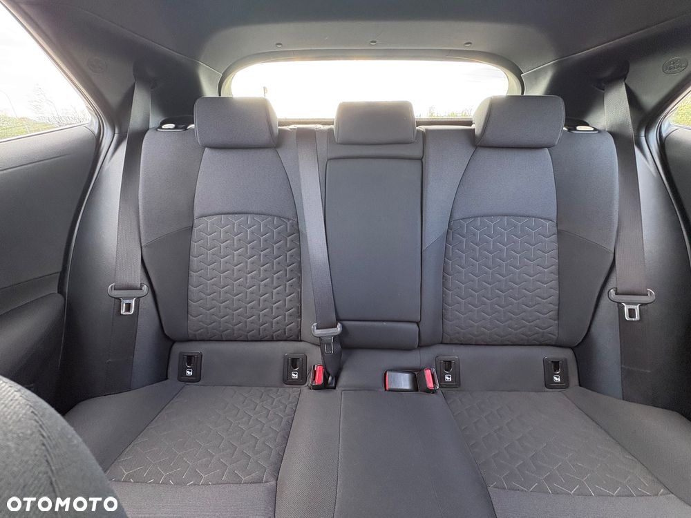 Toyota Corolla 1.8 Hybrid Comfort - 8