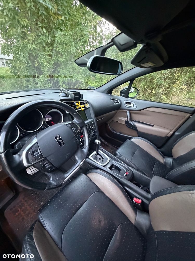 Citroën DS4 2.0 HDi SportChic - 4