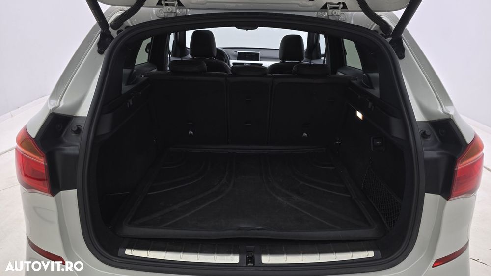 BMW X1 - 25