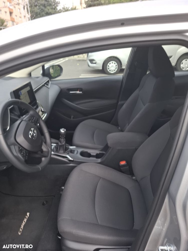 Utilizat Toyota Corolla 2024 - 17 800 EUR, 19 800 km - Autovit.ro